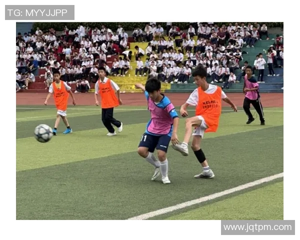 美高足球：探索青春与梦想交汇的绿茵场上奋斗故事